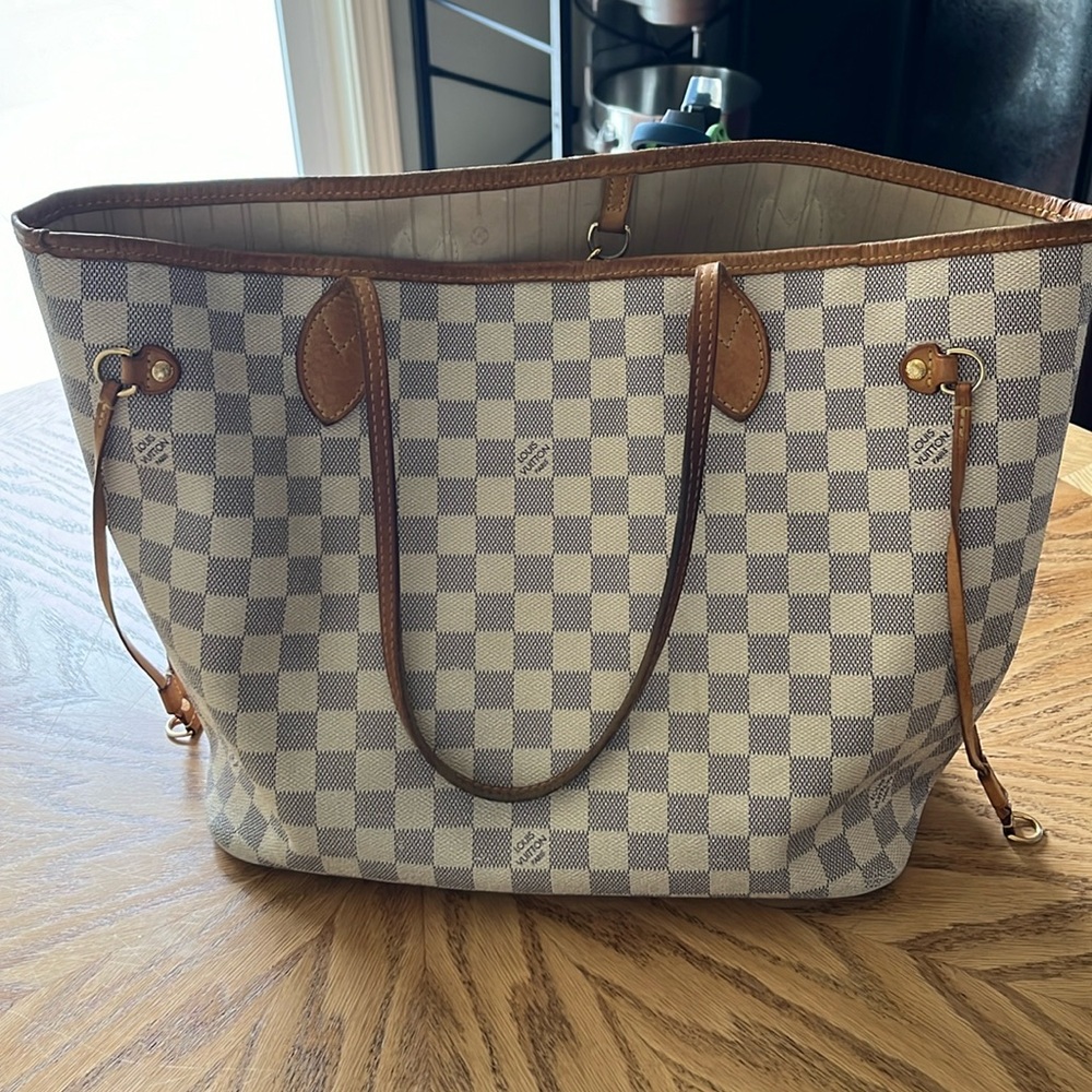 Louis Vuitton neverfull